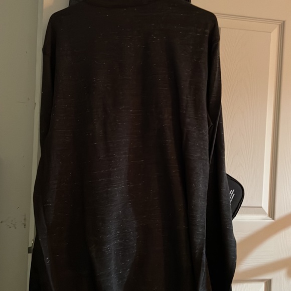 Long sleve thermal - Picture 3 of 3